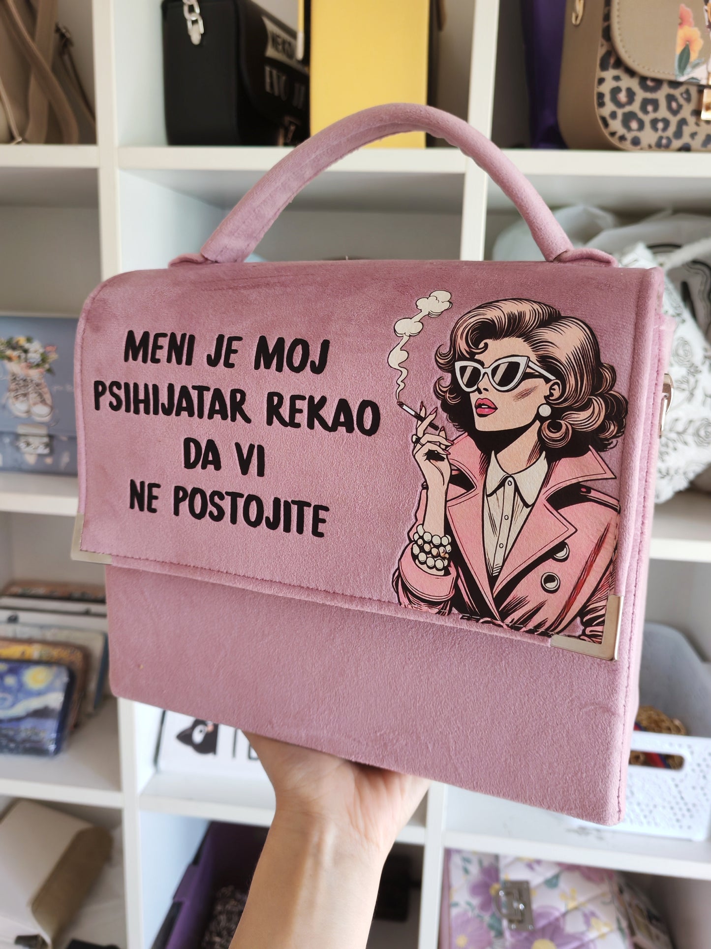 Meni je moj psihijatar rekao da vi ne postojite