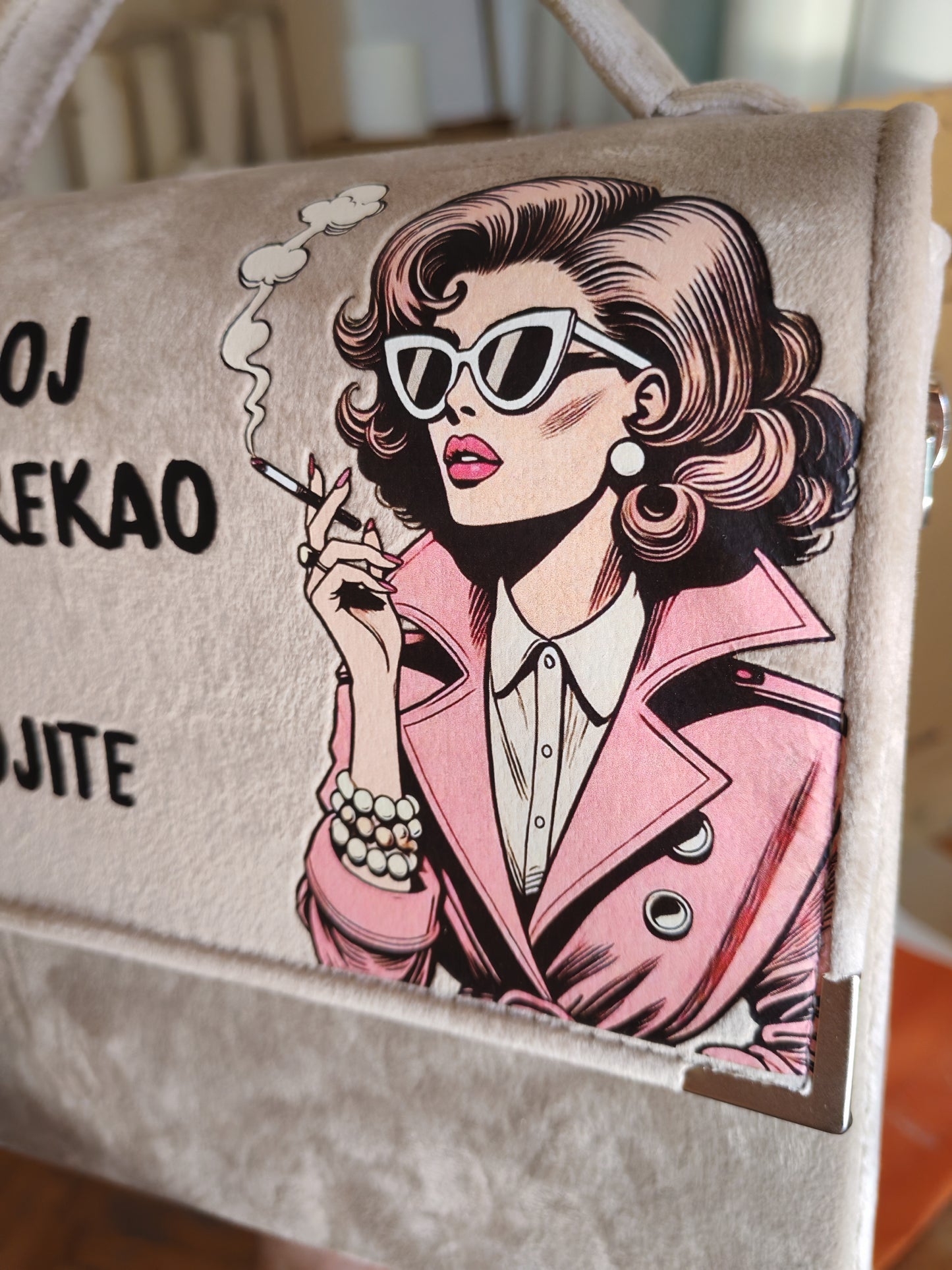 Meni je moj psihijatar rekao da vi ne postojite