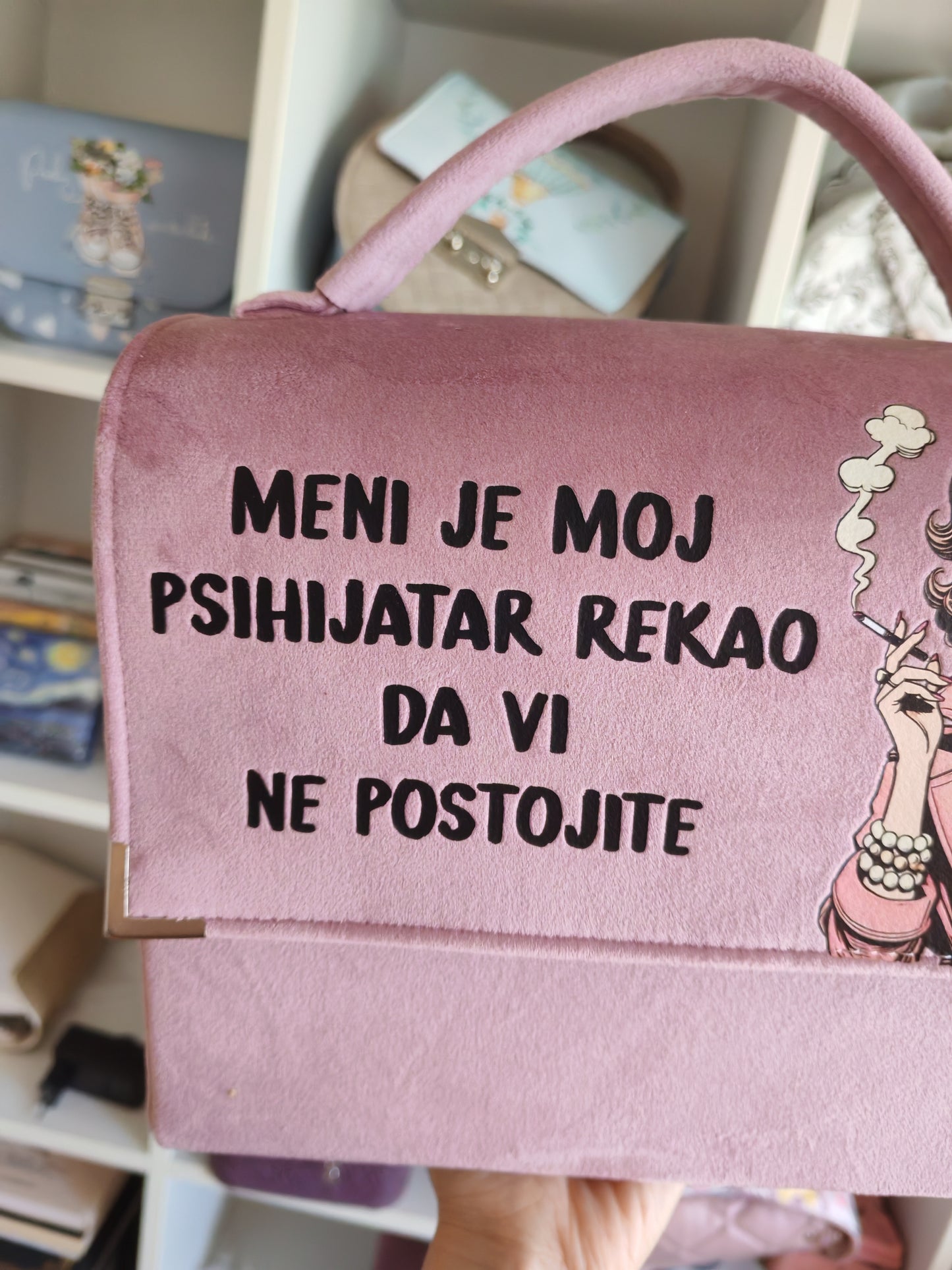 Meni je moj psihijatar rekao da vi ne postojite