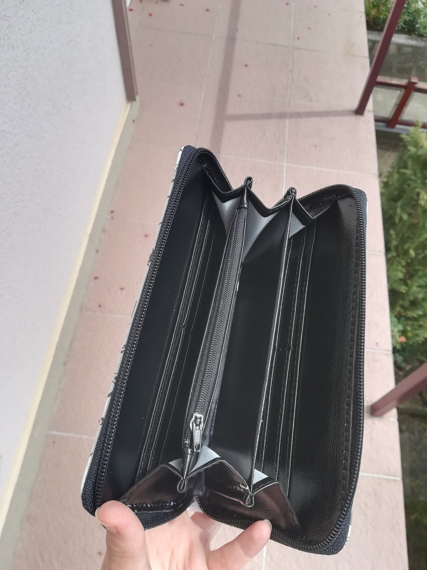 HP